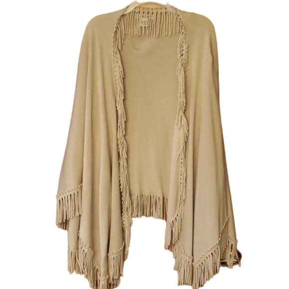 Coldwater Creek Accessories - Coldwater Creek Womans Tan Soft Fringed‎ Boho Shawl One Size